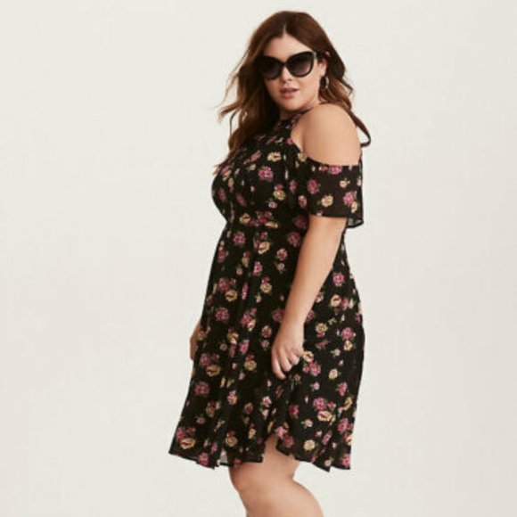 Torrid Floral Chiffon Cold Shoulder Dress H10671 - Picture 12 of 12